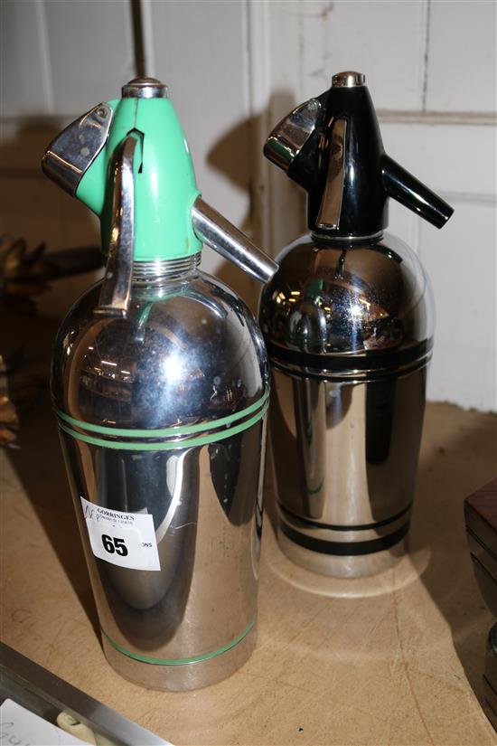 2 Art Deco soda syphons(-)